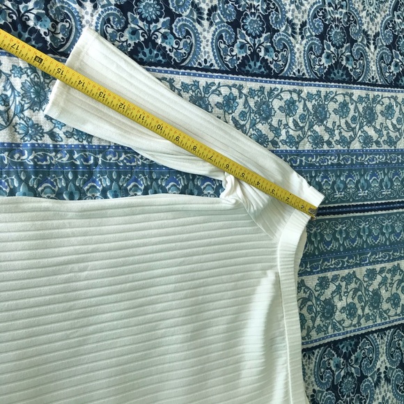 Ann Taylor too - Picture 3 of 8